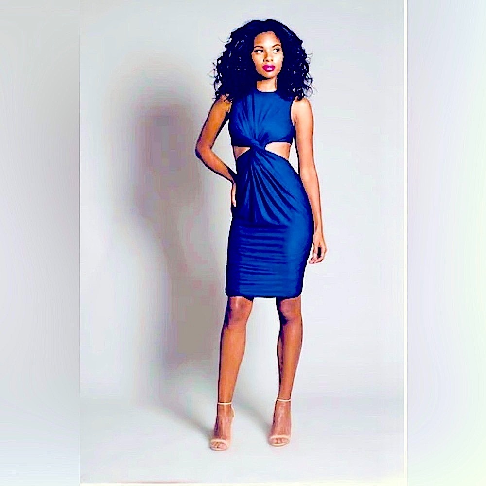 NWOT Jovan O’Connon stretchy open back twist front dress, navy sz S